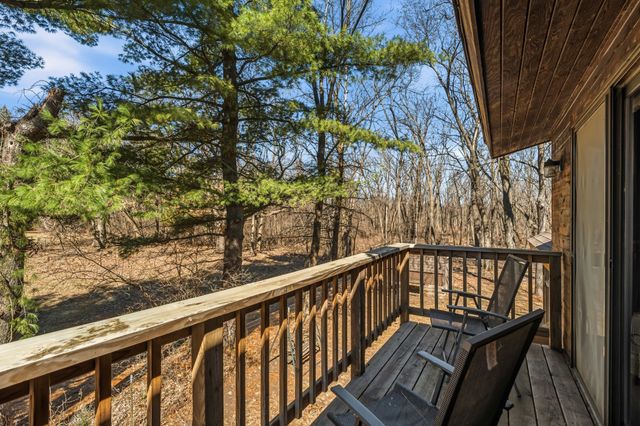 7021 NW 88th Place, Johnston, IA 50131