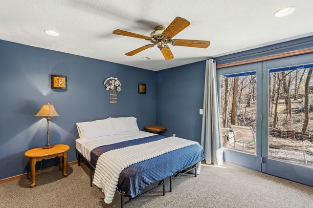 7021 NW 88th Place, Johnston, IA 50131