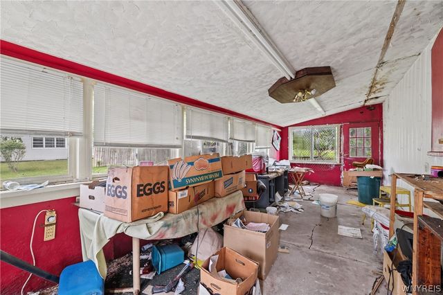 3031 West River Road, Grand Island, NY 14072