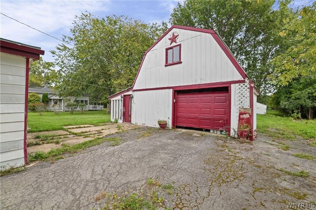 3031 West River Road, Grand Island, NY 14072