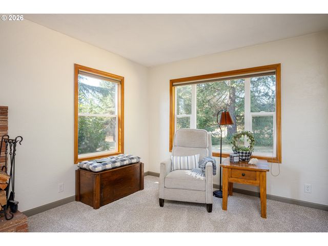 9800 Sw HILLSBORO Hwy, Hillsboro, OR 97123
