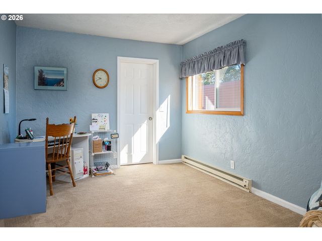 9800 Sw HILLSBORO Hwy, Hillsboro, OR 97123