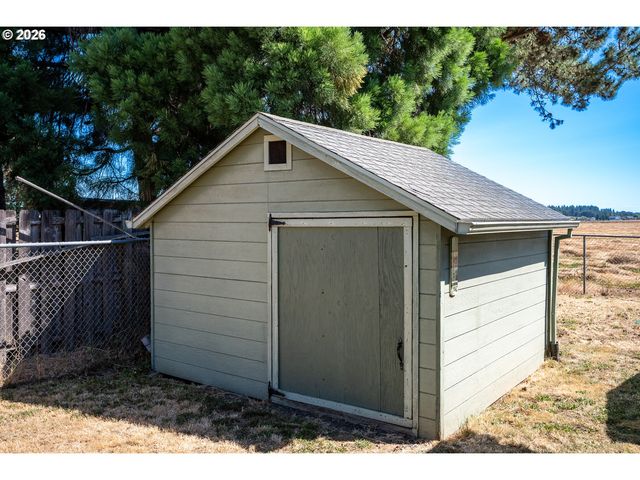 9800 Sw HILLSBORO Hwy, Hillsboro, OR 97123