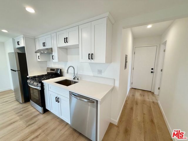1021 Venice Boulevard 4, Los Angeles, CA 90015