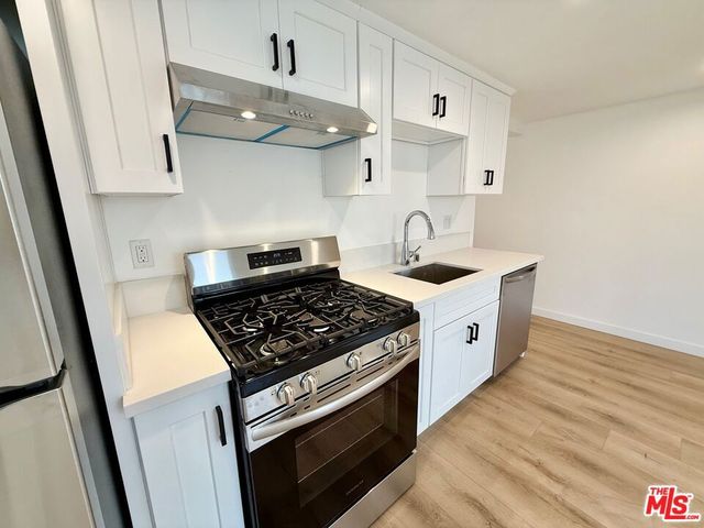 1021 Venice Boulevard 4, Los Angeles, CA 90015