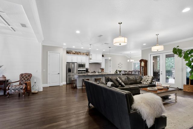 4809 Grove Street, Crestview, FL 32539