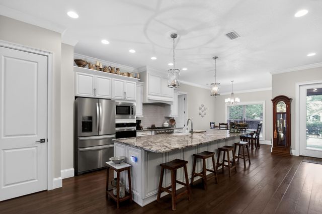 4809 Grove Street, Crestview, FL 32539