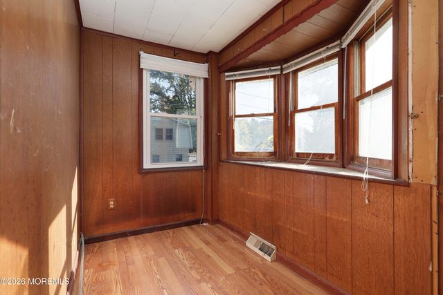 814 Forrest Avenue, Laurence Harbor, NJ 08879