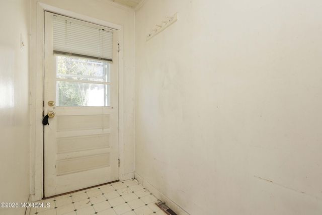 814 Forrest Avenue, Laurence Harbor, NJ 08879