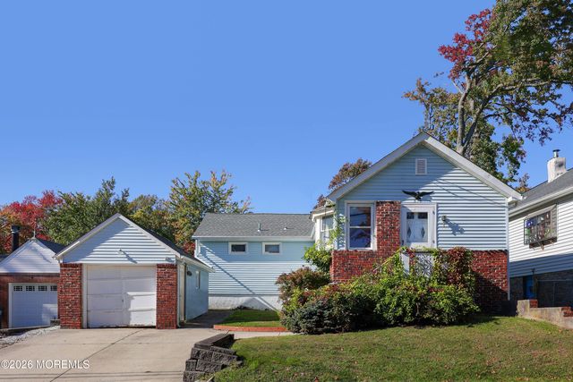 814 Forrest Avenue, Laurence Harbor, NJ 08879