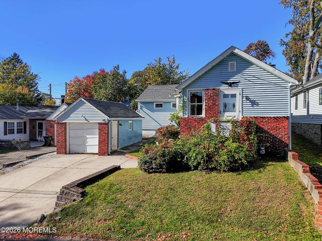 814 Forrest Avenue, Laurence Harbor, NJ 08879