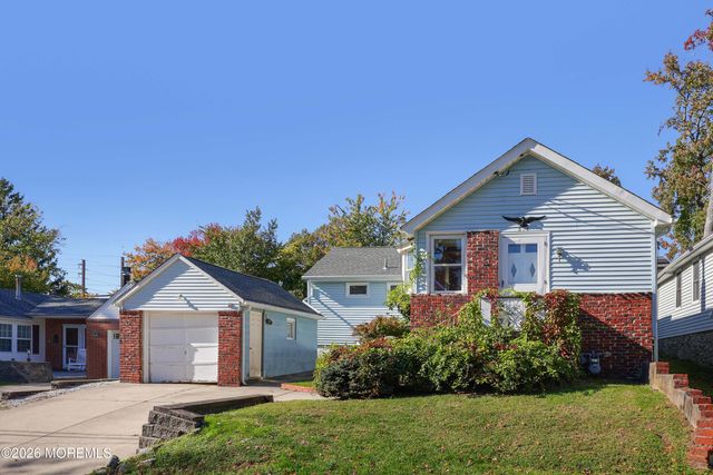 814 Forrest Avenue, Laurence Harbor, NJ 08879