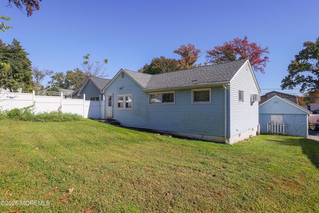 814 Forrest Avenue, Laurence Harbor, NJ 08879