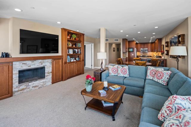 1099 1st Street, Coronado, CA 92118
