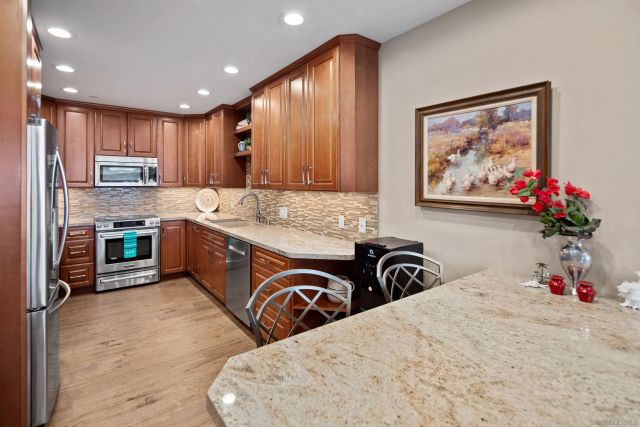 1099 1st Street, Coronado, CA 92118