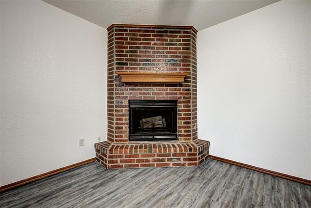 1528 Tudor Drive, Moore, OK 73160