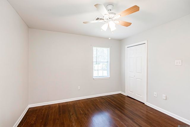 6872 Clinton Ave, Baton Rouge, LA 70805