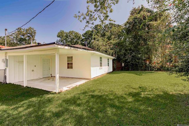 6872 Clinton Ave, Baton Rouge, LA 70805