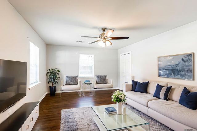 6872 Clinton Ave, Baton Rouge, LA 70805