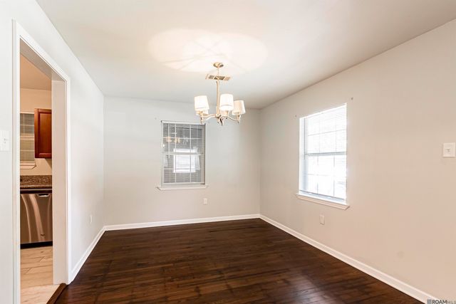 6872 Clinton Ave, Baton Rouge, LA 70805