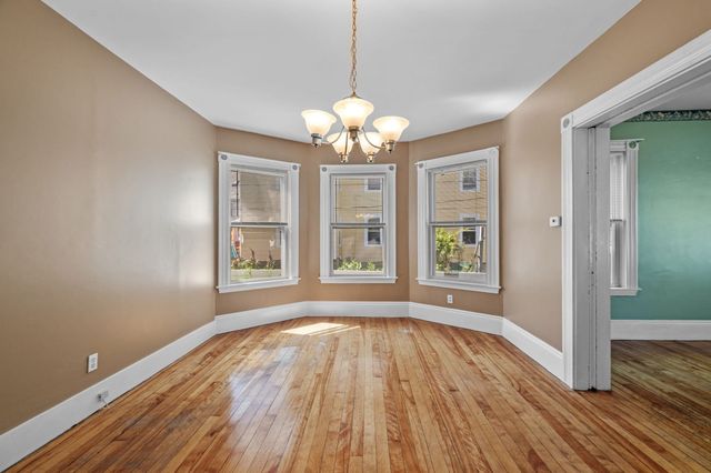 32 Arbella St 1, Salem, MA 01970