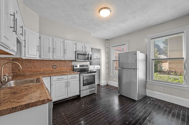 32 Arbella St 1, Salem, MA 01970