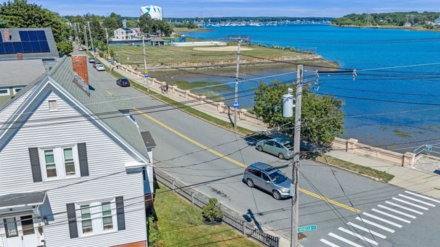 32 Arbella St 1, Salem, MA 01970
