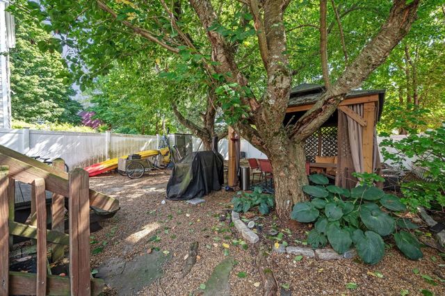 32 Arbella St 1, Salem, MA 01970