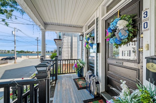 32 Arbella St 1, Salem, MA 01970