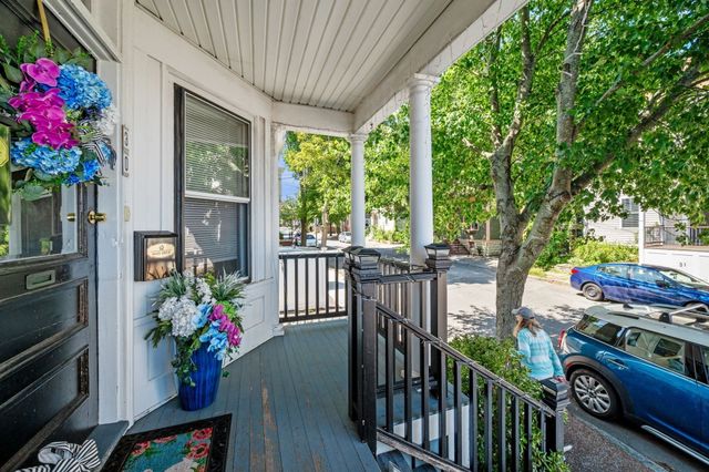 32 Arbella St 1, Salem, MA 01970