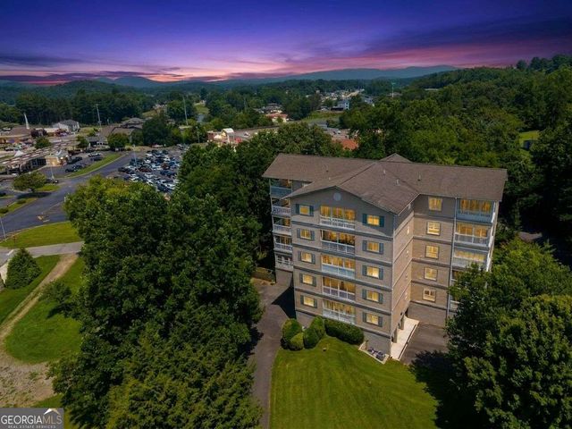 121 River Street N 2A, Hiawassee, GA 30546