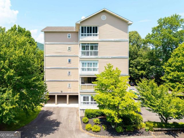 121 River Street N 2A, Hiawassee, GA 30546