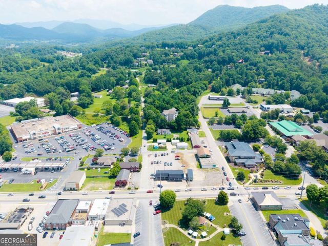 121 River Street N 2A, Hiawassee, GA 30546