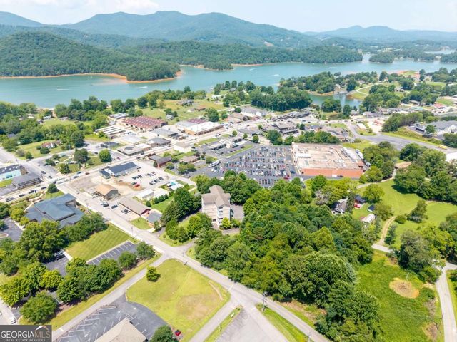 121 River Street N 2A, Hiawassee, GA 30546