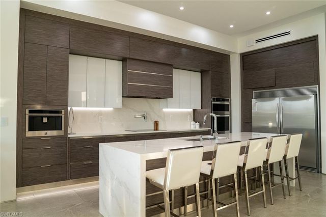 2416 SW 10th AVE, Cape Coral, FL 33914