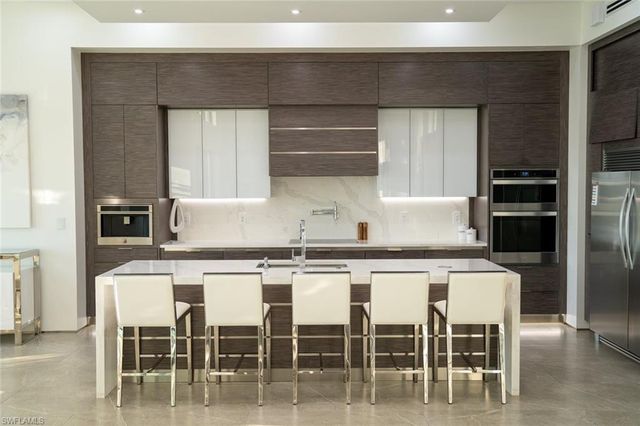 2416 SW 10th AVE, Cape Coral, FL 33914