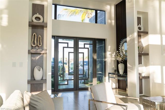 2416 SW 10th AVE, Cape Coral, FL 33914