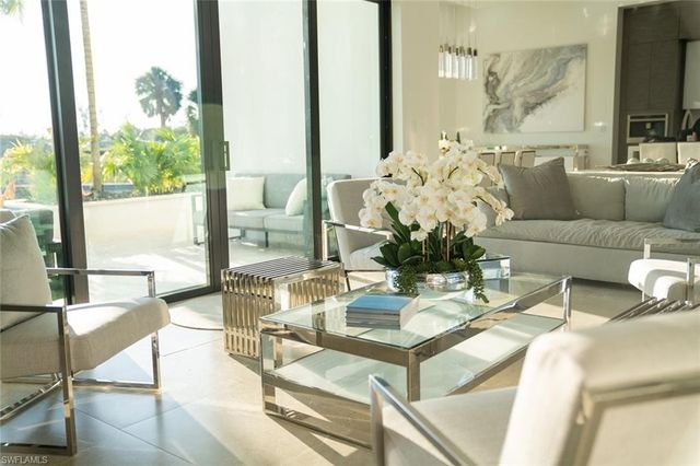 2416 SW 10th AVE, Cape Coral, FL 33914