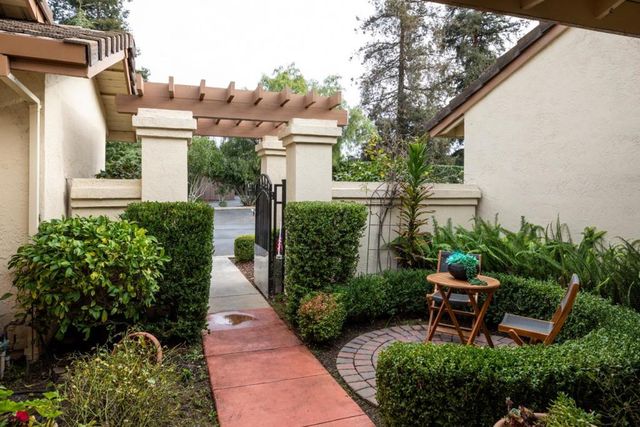 3430 Lake Albano Circle, San Jose, CA 95135