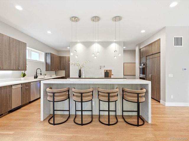 61 N Magnolia Way, Denver, CO 80230