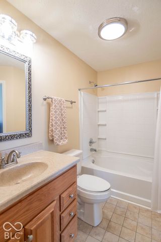 10552 Lookout Lane, Indianapolis, IN 46234