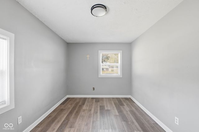 263 N Raceway Road, Indianapolis, IN 46234