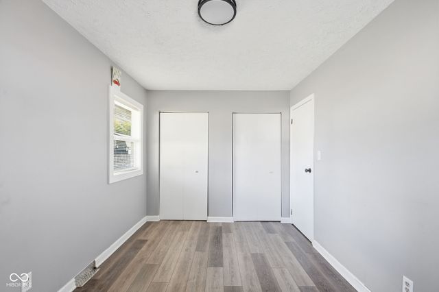 263 N Raceway Road, Indianapolis, IN 46234
