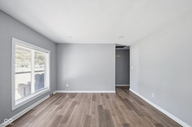 263 N Raceway Road, Indianapolis, IN 46234