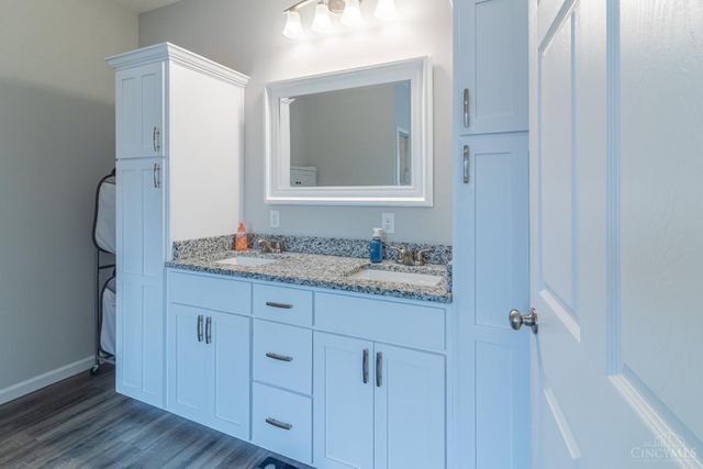 16 Old State Road, Manchester, OH 45144