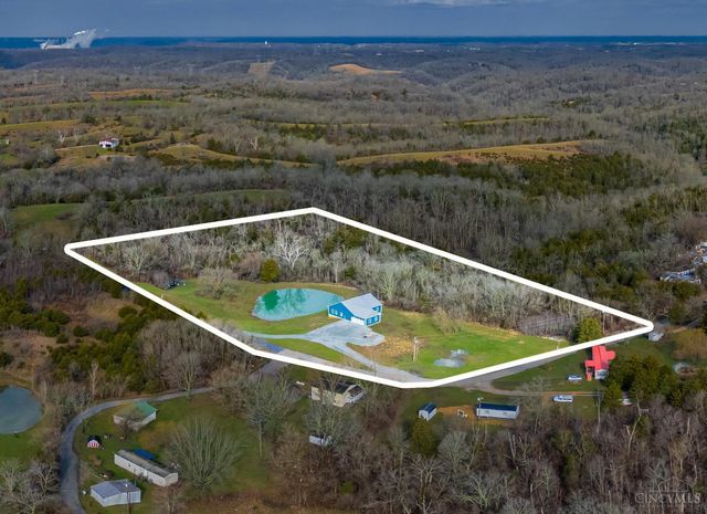 16 Old State Road, Manchester, OH 45144