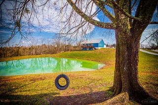 16 Old State Road, Manchester, OH 45144