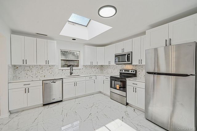 30 Half Mile Road, Middle Island, NY 11953