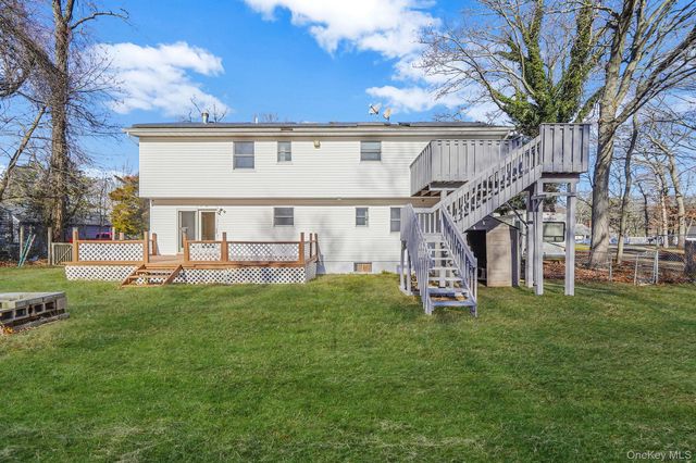 30 Half Mile Road, Middle Island, NY 11953