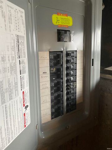 672 E Franklin Street, Huntington, IN 46750